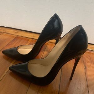Christian Louboutin SO KATE Size 38- excellent condition